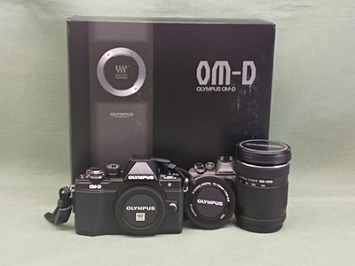 Olympus OM-D E-M10 II Mirrorless Camera Kit 16.05MP 14-42mm & 40-150mm Lenses Us