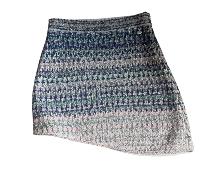 Falda Chanel 2018 FR 38 UK 10 rosa y azul dobladillo asimétrico tejido falda lúrex Foto 4 de 4