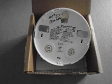 NOTIFIER FSP-951  (WHITE)  "USED"