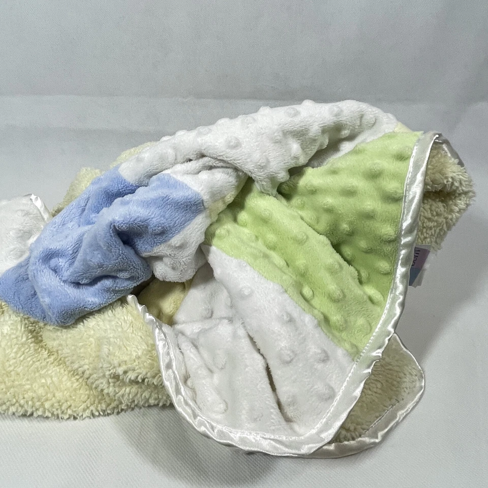 MANTA DE SEGURIDAD RECIÉN NACIDA A CUADROS MINKY DOTS Rosa Azul Amarillo Verde 40"x30" Foto 3 de 4