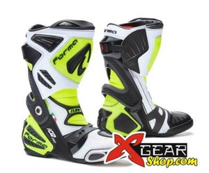 stivali moto traforati