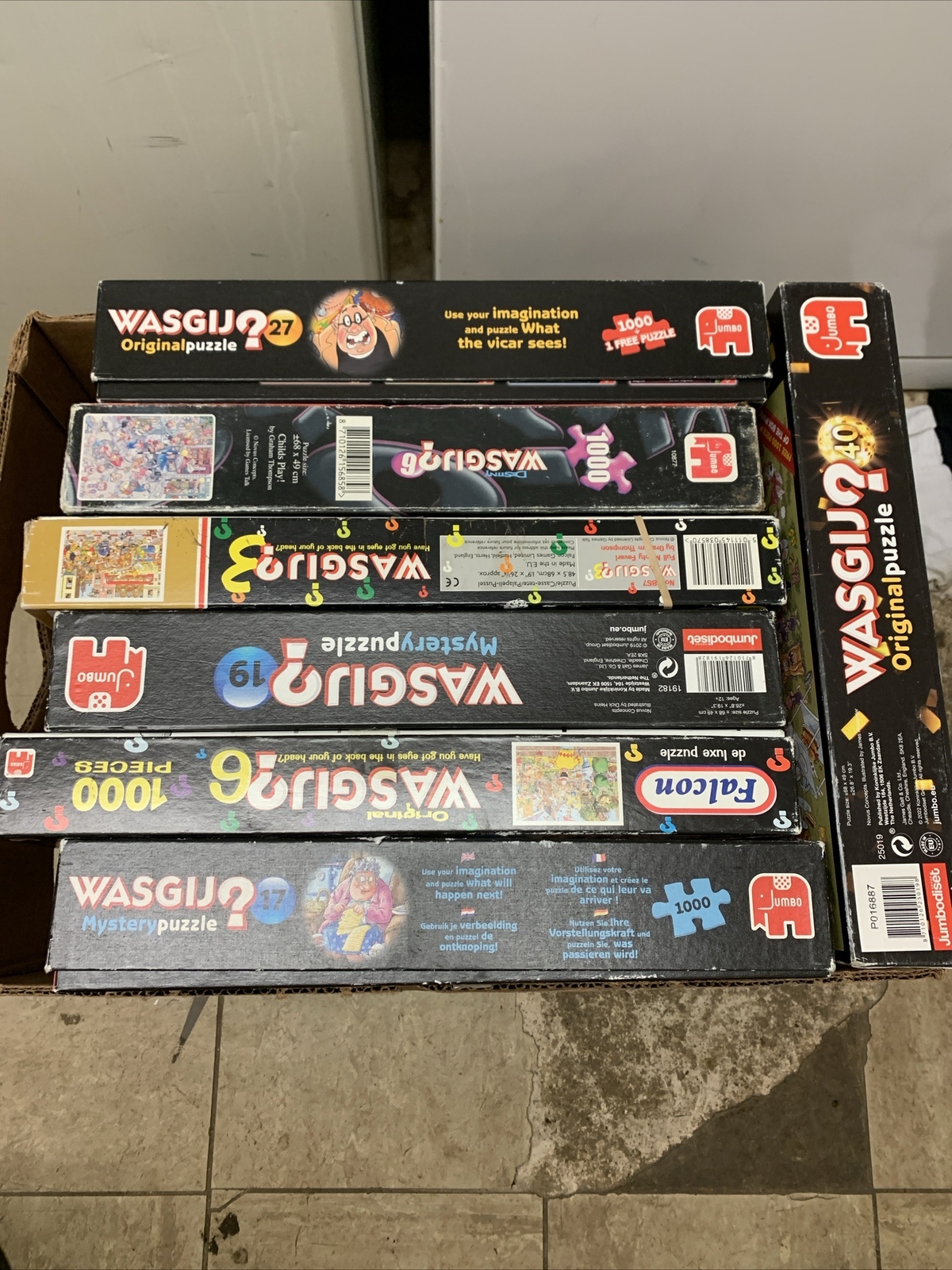 Job lot 9 X 1000 Mixed Wasgij jigsaw puzzles All Complete Read