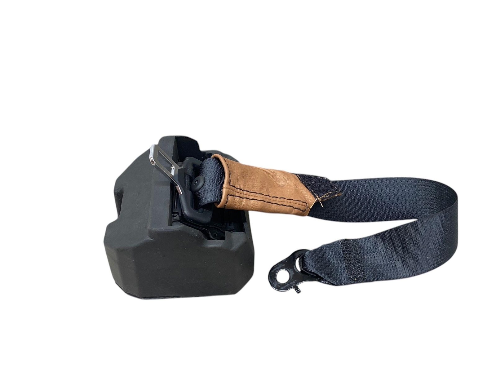 2017-2023 ASTON MARTIN DB11 LH LEFT REAR SEAT BELT RETRACTOR HY53-611B74-ACW OEM