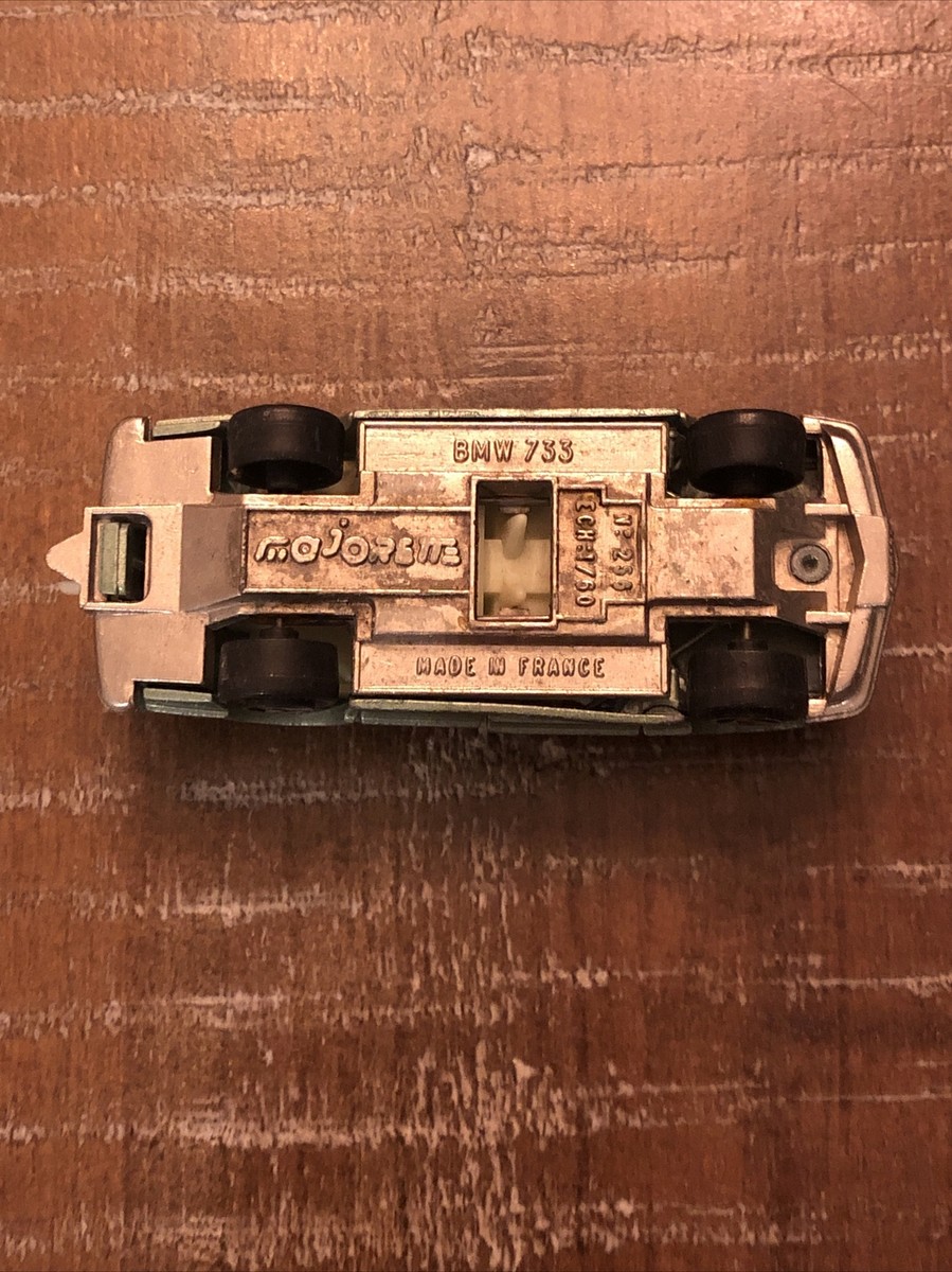 Miniature Majorette N°256 - BMW 733 - Échelle 1/60 - Made In France - Vintage
