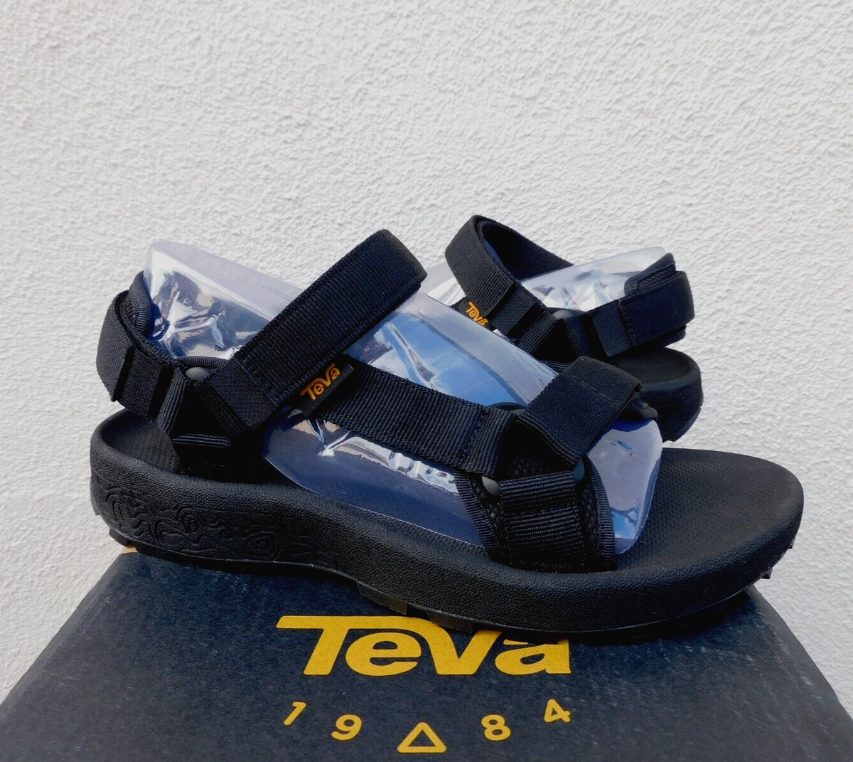 TEVA BLACK HYDRATREK WATER HIKING STRAPPY SPORT SANDALS, MEN US
