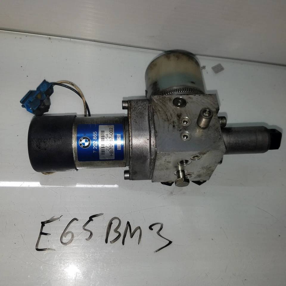Bomba hidráulica tampa do porta-malas BMW 750Li E65 2006-2007-2008 7202865 fabricante de equipamento original - Imagem 2 de 4