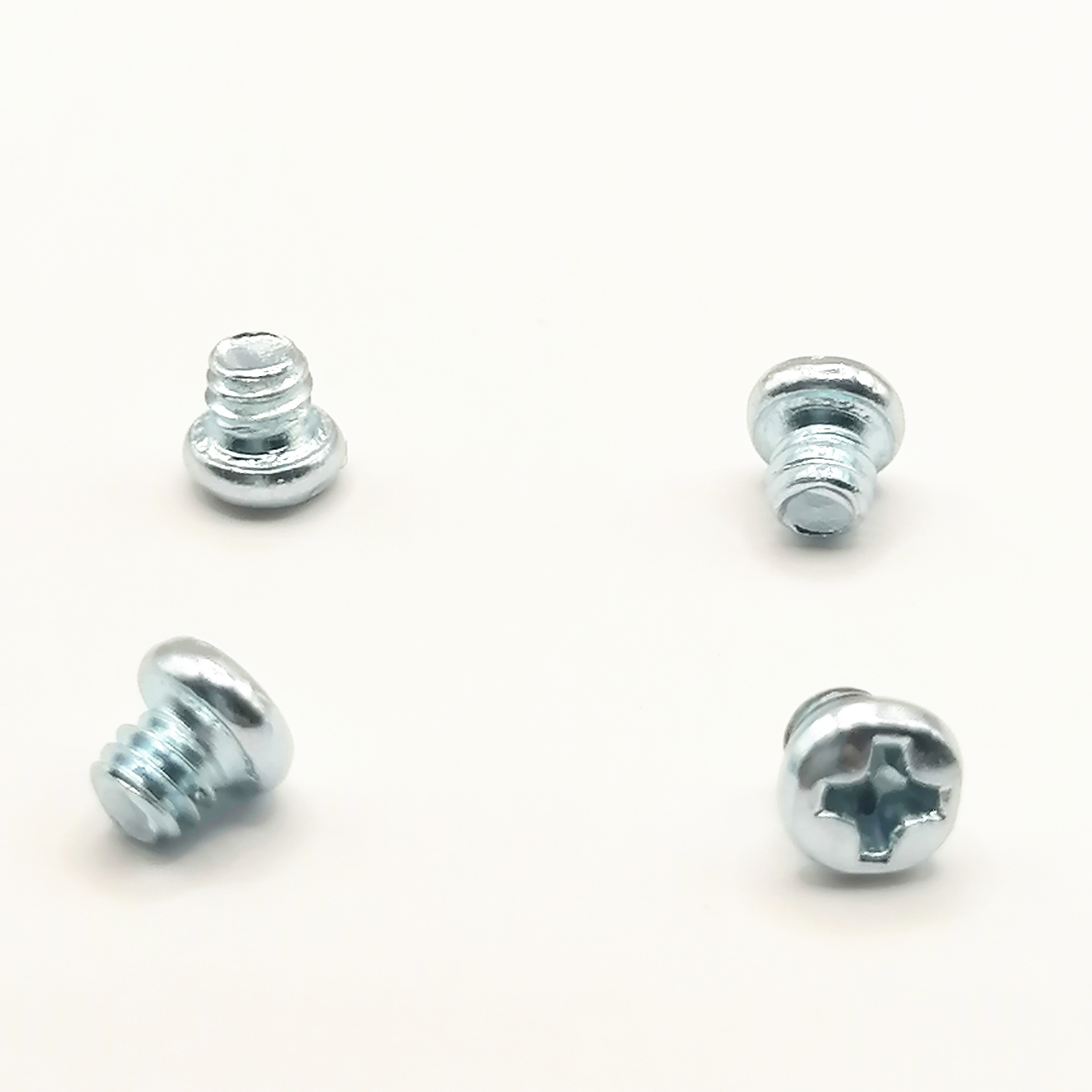 4PCS Replacement For Andis ML 01750 Phat Master Clipper Blades Screws