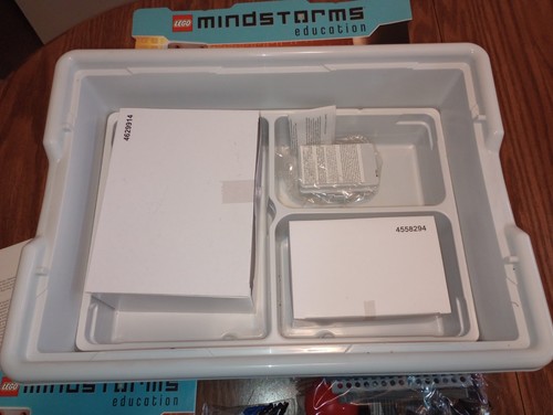 Lego Education Mindstorms Base Set New 9797 NXT 437pcs - Picture 5 of 6
