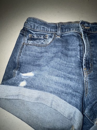 Old Navy Boy Friend Shorty Shorts Women 8 32X2 Jean Cuffed Stretch Distressed - Picture 2 of 9