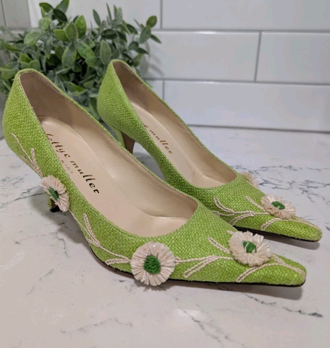 green dress shoes women Womens Leather Mary Jane Flat Womens Fashion Casual British Style Spring And Summer New Thick Green Rhinestone Snake Heel Green