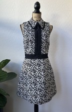 NWT alice + olivia Black and White Floral Shift Dress Size 10