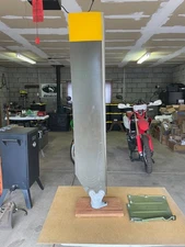Original US Vietnam Bell UH-1B Bell 204 Tail Rotor Blade W/Tail Rotor Grip