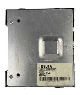 8966602340 Toyota MATRIX 2003-2004 Engine Computer Unit ECU Module 9A4 372 B2