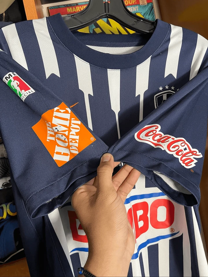 Nike Men’s Rayados De Monterrey 2011/12 Home Soccer Jersey - Image 4 of 4