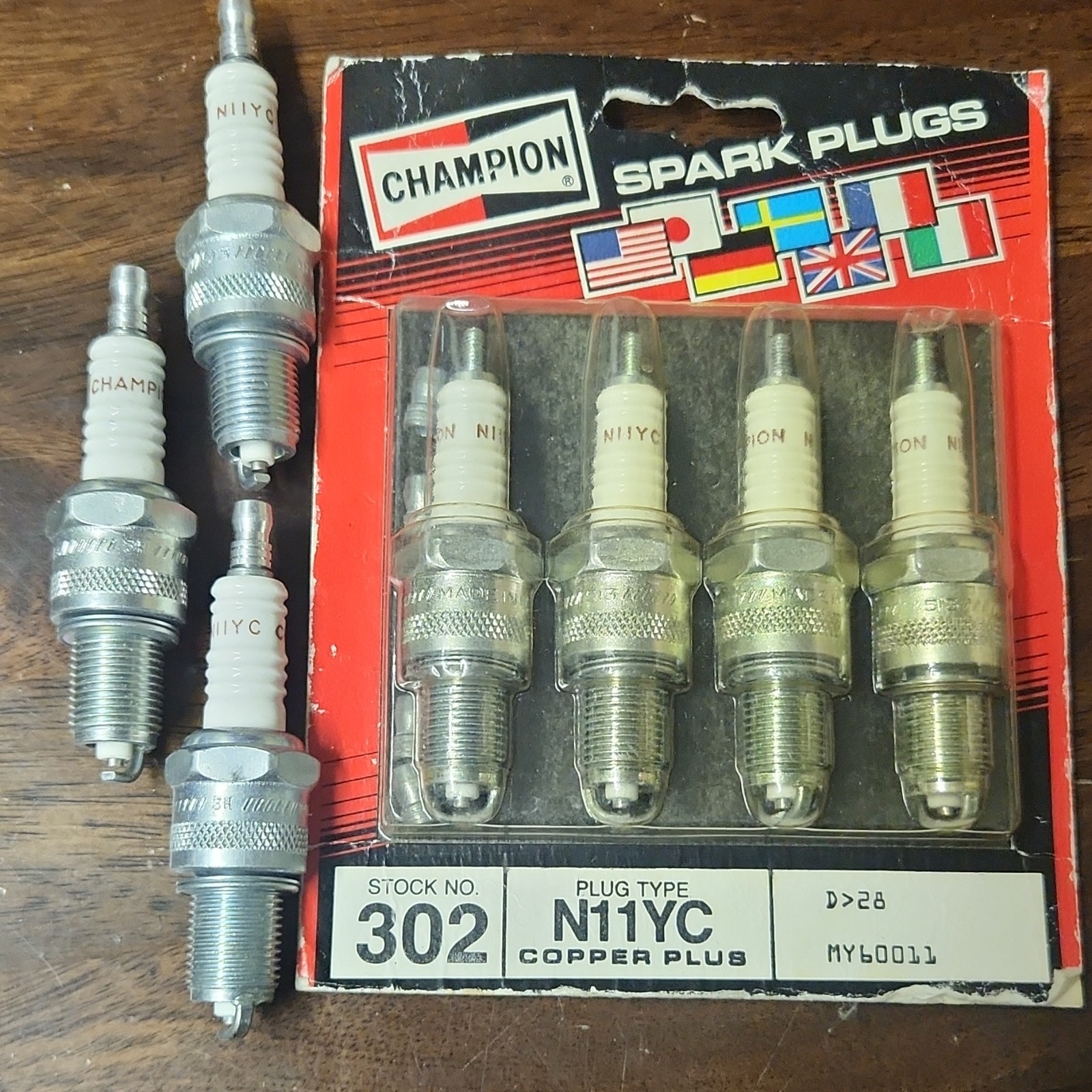 Set of 7 Vintage Champion N11YC Spark Plugs - NOS Non-Resistor - Made in USA