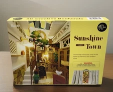 Rolife DIY 3D Creative Bookends SUNSHINE TOWN TGB02 Book Nook Shelf Insert NEW