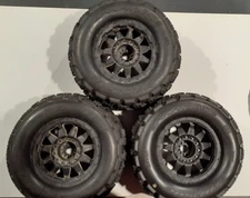 PRO-LINE RACING Badlands Mx38 3.8" All Terr. Tires on Black Wheels PRO10127-13