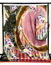 Japanese kimono SILK,"HIKIFURISODE""Flying Birds,flowers,Gld leaf,Foil,L6'..4421