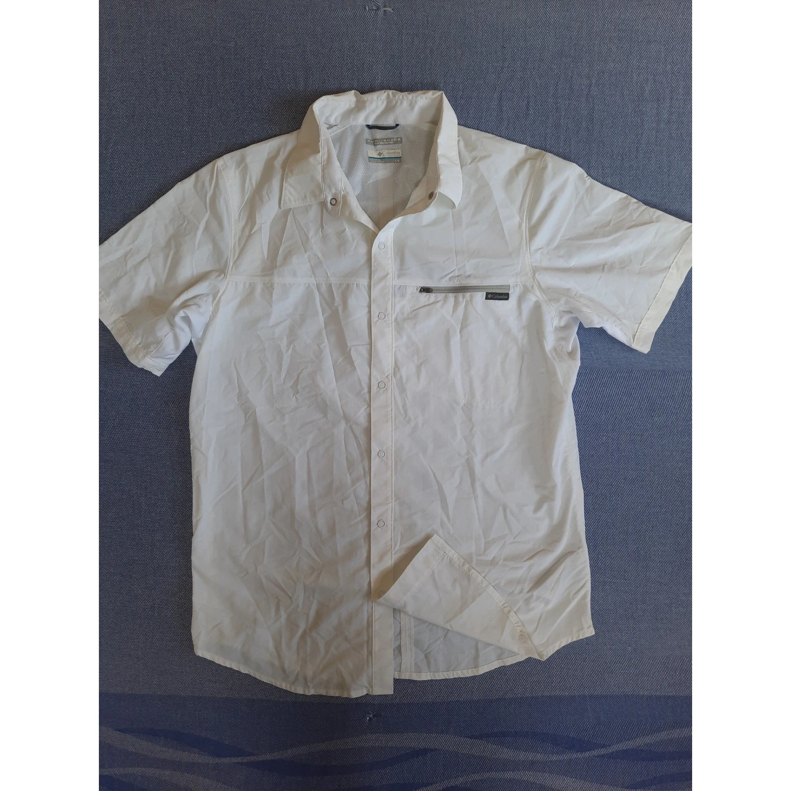 Columbia Omni-Shade Mens Large White Short Sleeve Snap Button Hiking Shirt 9040