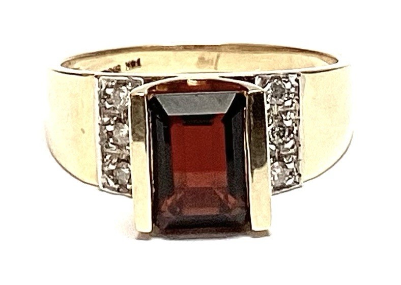14K Solid Yellow Gold Large Square Garnet & Diamo… - image 1