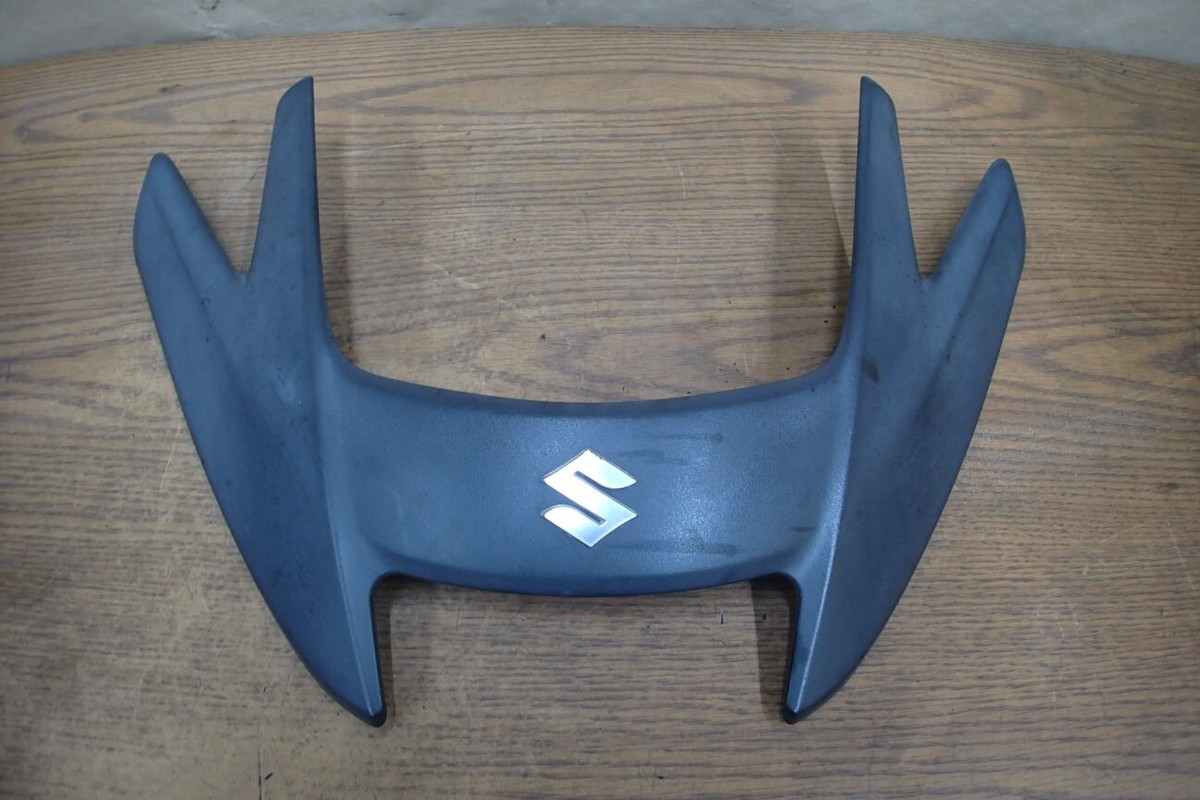 ミィ 2006 SUZUKI BURGMAN AN650 WINDSHIELD FAIRING TRIM COVER 94641