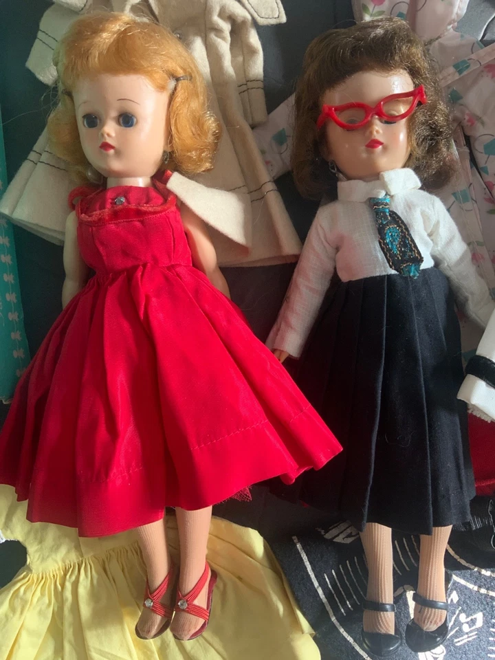 Vintage Vogue Jill Dolls Clothes Clothing jewelry Shoes Boxes HUGE LOT 4 dolls+ - Image 2 of 4