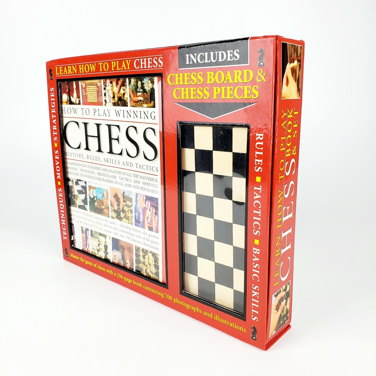 How to Play and Win at Chess: Moves, Rules and Strategy for Beginners by  John Saunders