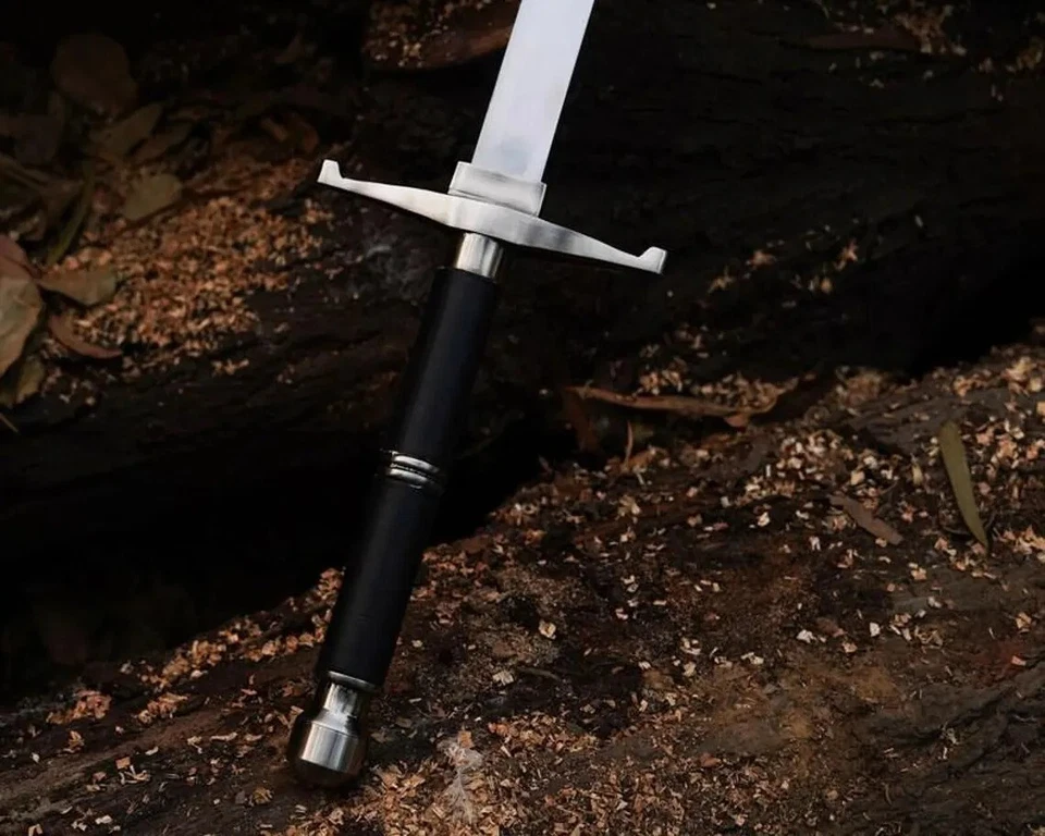 Stainless Steel Dragon Ball Z Sword Trunk 43" Replica With Wooden Scabbard - image 4 of 4