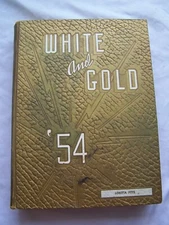 1954 SISKIYOU HIGH SCHOOL DISTRICT YEARBOOK CALIFORNIA  WHITE AND GOLD
