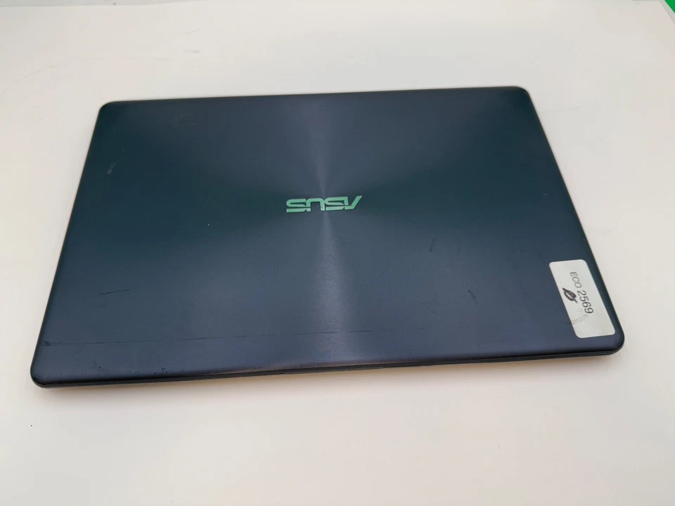 ASUS VivoBook F510U-i5-8250U@1.60GHz No Ram/SSD/HDD/OS *AS IS/PARTS* (2569) - Image 3 of 4