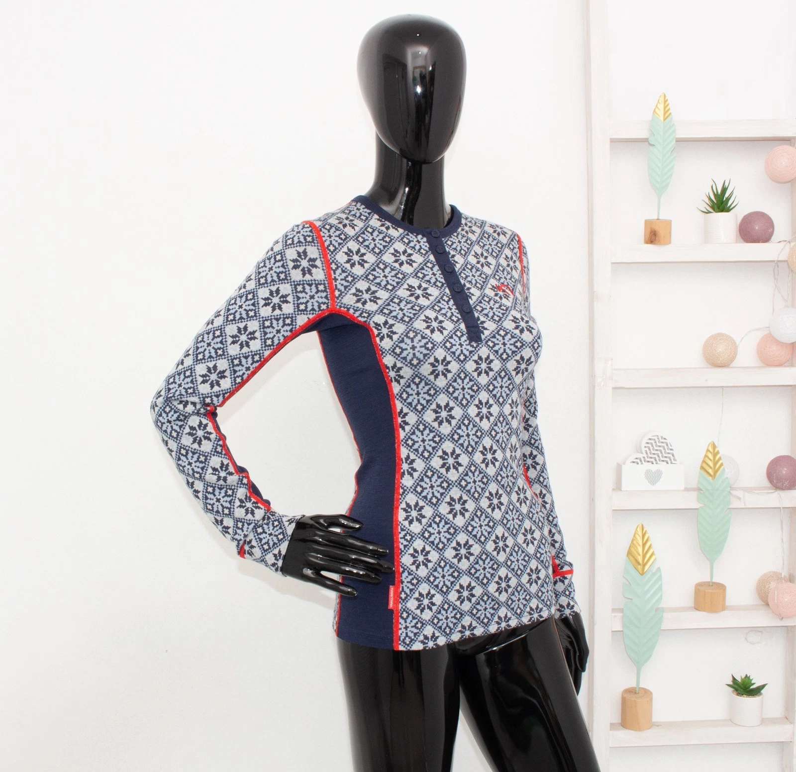 KARI TRAA 100% Merino Wool Top Crew Neck Blue Fair Isle Thermo Base Layer Ski S
Opens in a new windo