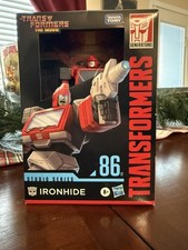 TRANSFORMERS STUDIO SERIES 86-17 IRONHIDE VOYAGER CLASS BRAND NEW FACTORY SEALED