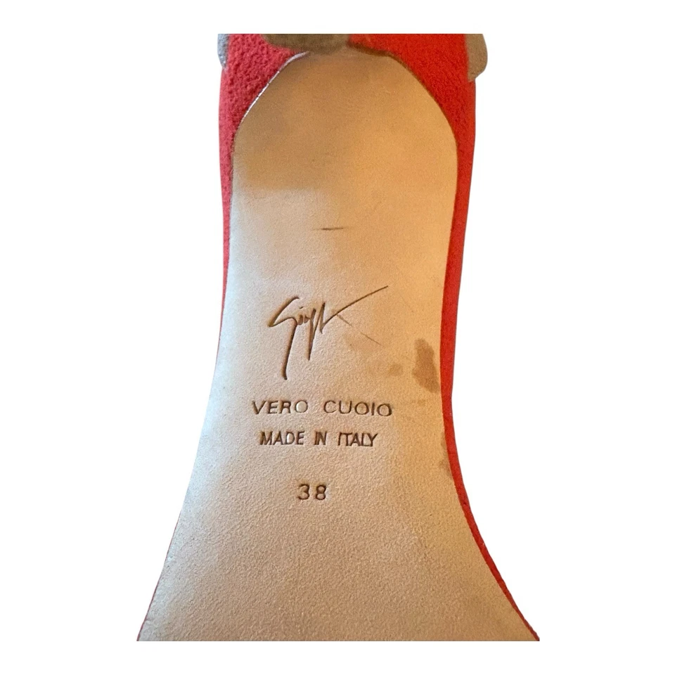 Giuseppe Zanotti Hecho en Italia Botines con Cremallera Gamuza Nude Rojo Talla 38 Foto 3 de 4