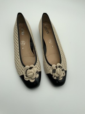 Aaa Womens Flats Size 9 Two Tone Tan/black
