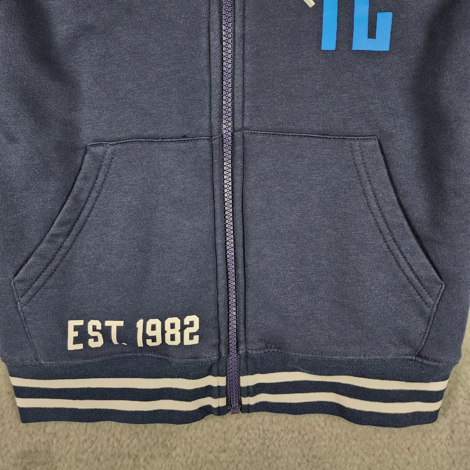 Picture 3 of 13