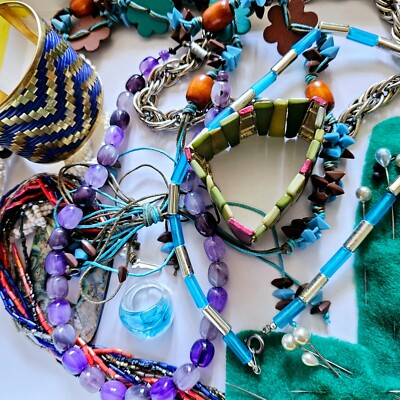 Konvolut neuer Vintage Schmuck zum Tragen umdrehen oder restaurieren - lbb0504