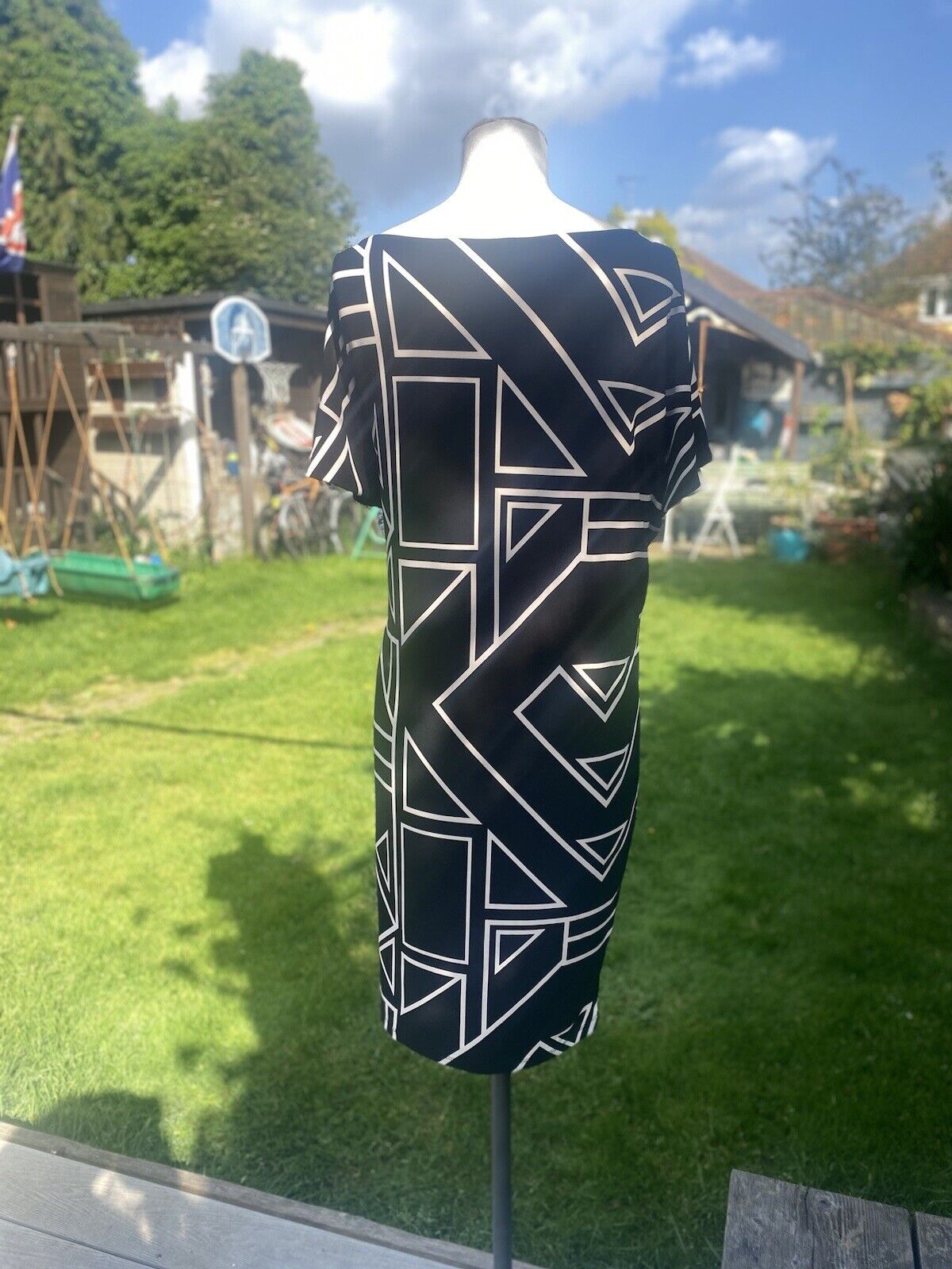 Picture 5 of 20