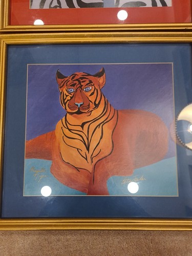 2 Betsey Fowler Animal Litho's Signed in Gold Frames; Zebra, Tiger - Picture 4 of 12