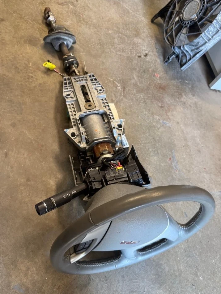 GMC ACADIA 2007-2017 CONJUNTO DE COLUMNA DE DIRECCIÓN ORIGINAL FABRICANTE ORIGINAL USADO PIEZA GM Foto 3 de 4