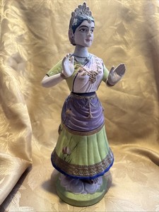Tanjore Dancing Doll – Ethnic Indian Home Decor – Wobbling Head body-Unique gift