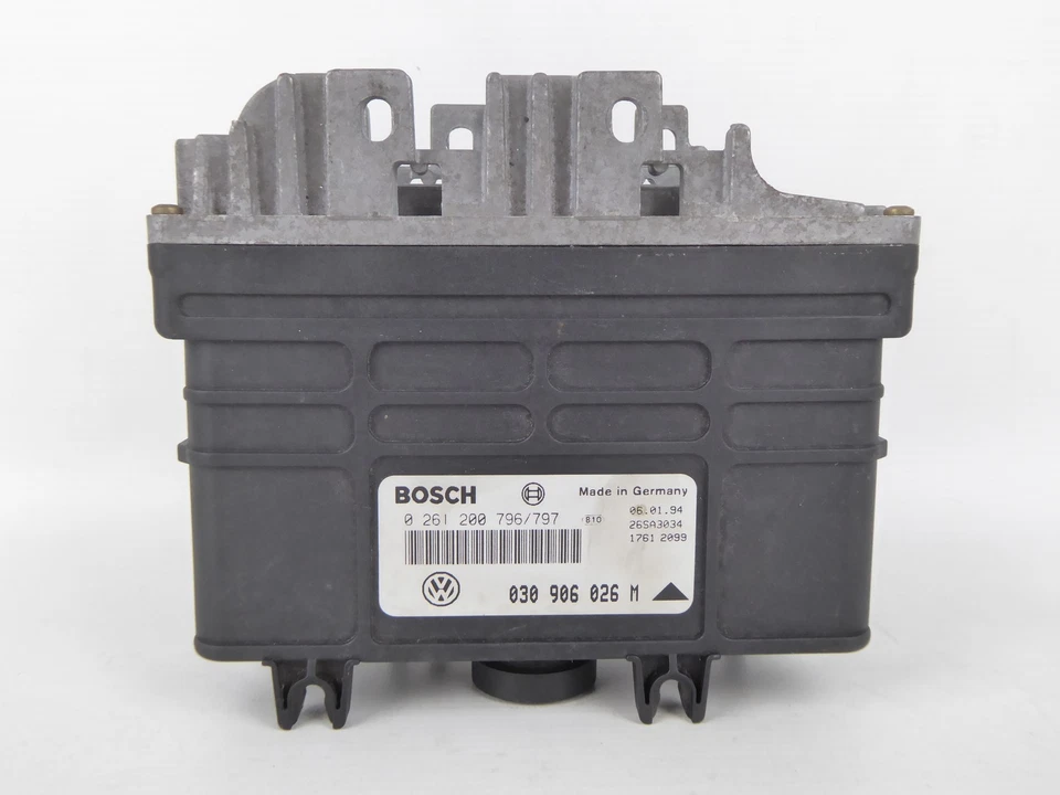 VW Polo II 2F 86C 1.0 AAU Centralina Motore 030906026M 0261200796/797 - Immagine 2 di 4
