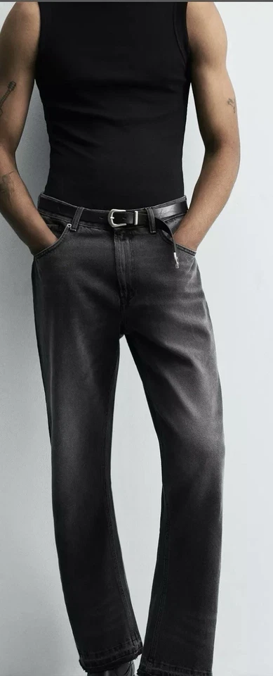 Pantalones de mezclilla Zara negros acampanados para hombre 34 0840/333 Foto 2 de 4