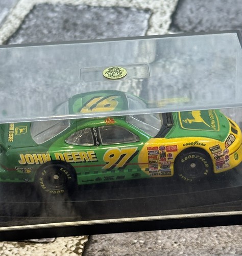 1997 1/64 Revell Collection #97 Chad Little John Deere - Picture 4 of 8
