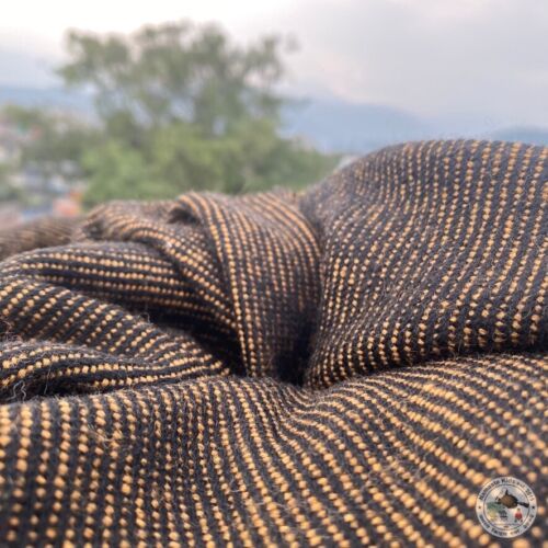 Cashmere Blanket Aekamba, Handwoven from Nepal Cuddle Plaid Throw Sofa Bedding - Picture 11 of 24