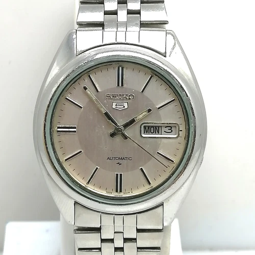 SEIKO 5 Automatic 7009-8740 Day/Date Vintage Men’s Watch RUB26ARB4