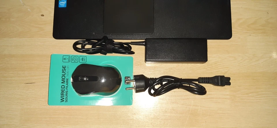 PC PORTABLE PACKARD BELL 15" PROPRE - RAPIDE - BON ETAT ET PRET A FONCTIONNER - Photo 2/4