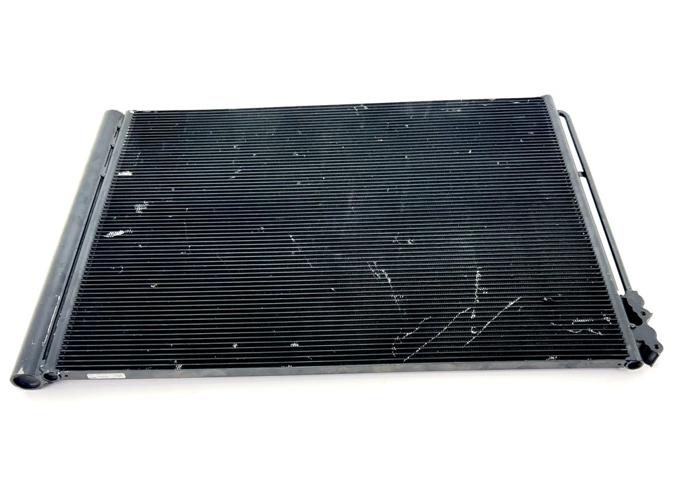 Refrigerador de radiador condensador 2011–2016 BMW 535i xDrive F10 AC A/C fabricante de equipamento original 64509391489 - Imagem 4 de 4
