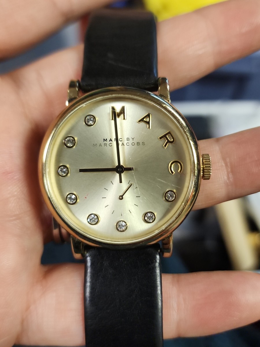 Marc Jacobs MBM1399 Baker Gold Dial Black Leather Strap  display picture 2