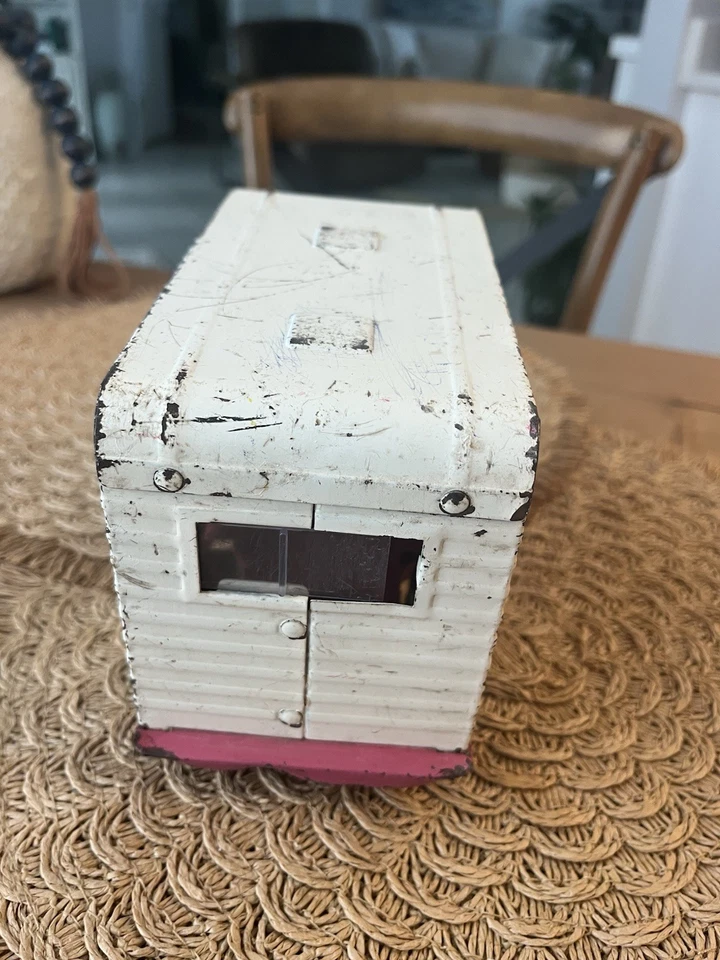 Mini camión cámper Tonka vintage prensa rosa juguete de acero Foto 2 de 4