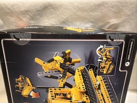 LEGO 42028 Technic Bulldozer New in Box Unopened Worn Box Retired